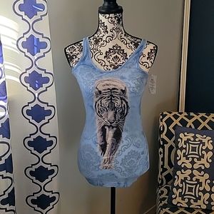 *NEW* SUPER CUTE  *TANK TOP*